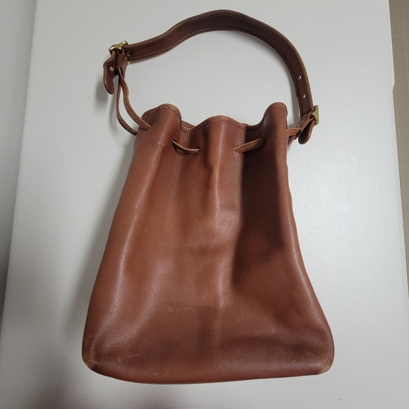 Vintage Coach Legacy Drawstring Leather Bucket Bag #9165. - Picture 1 of 17